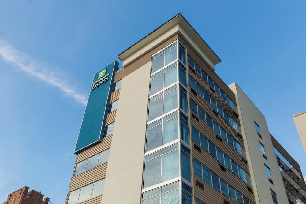 Holiday Inn Express - New Rochelle by IHG gallery photo in New Rochelle, NY — image 36
