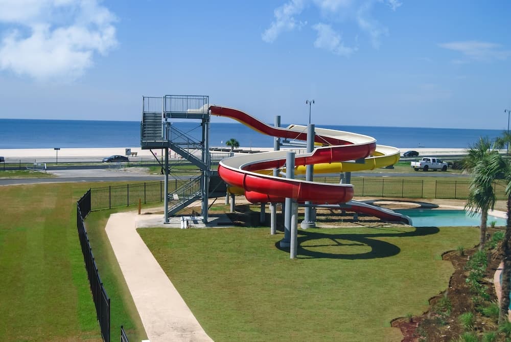 Oasis Resort Gulfport gallery photo in Gulfport, MS — image 42