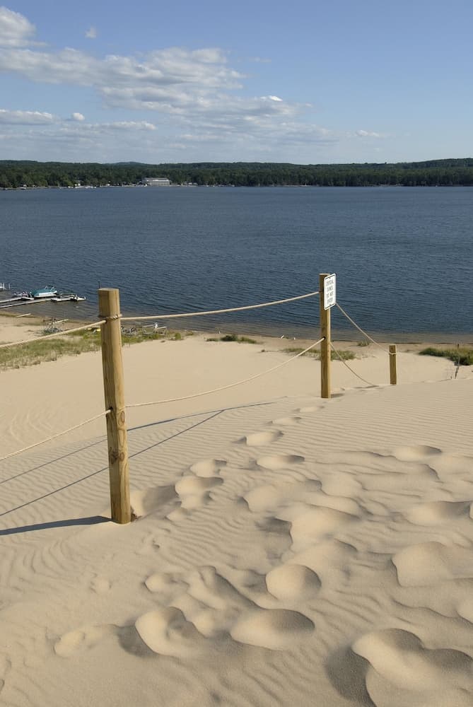 Dunes Waterfront Resort gallery photo in Mears, MI — image 7