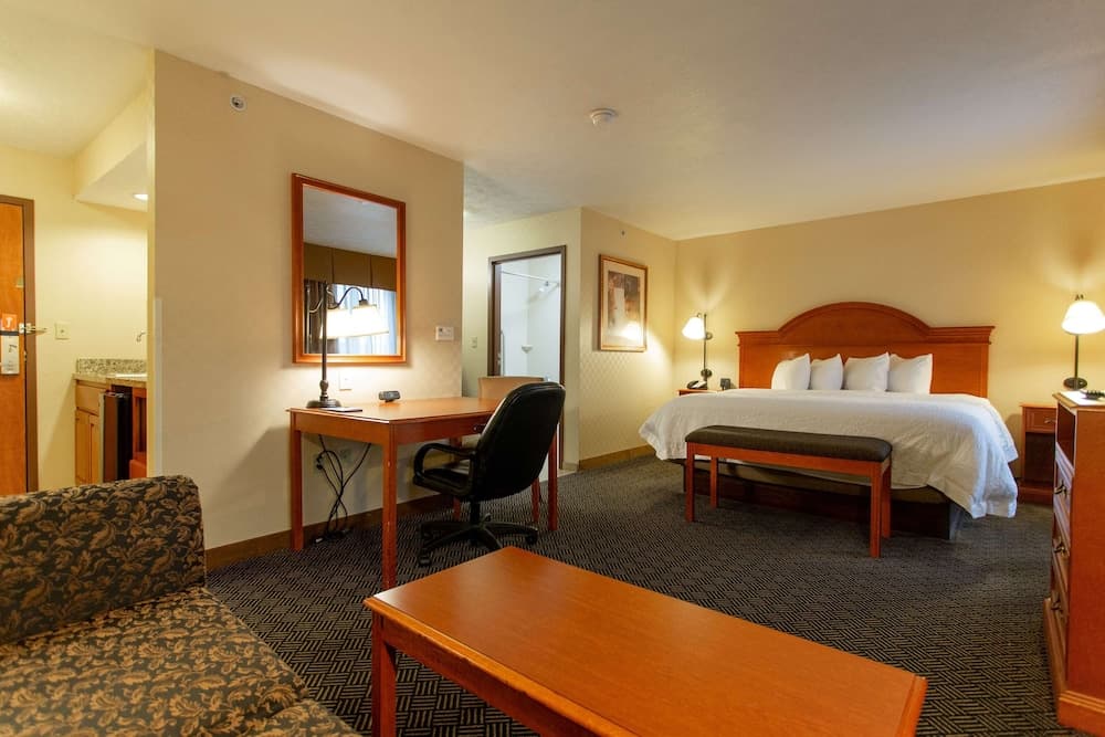 Hampton Inn Waterloo Cedar Valley gallery photo in Waterloo, IA — image 6