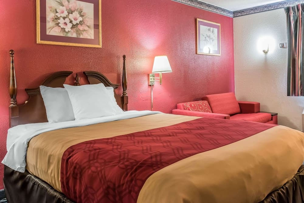Econo Lodge Reading Airport gallery photo in Reading, PA — image 13