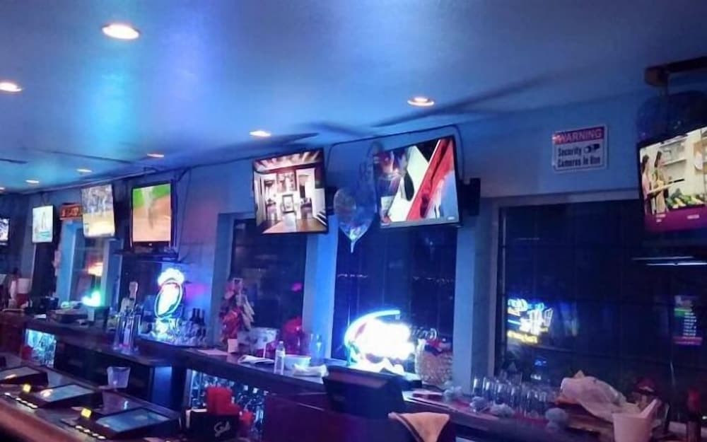 Bayshore Inn property views in Laughlin, NV — gallery photo 3
