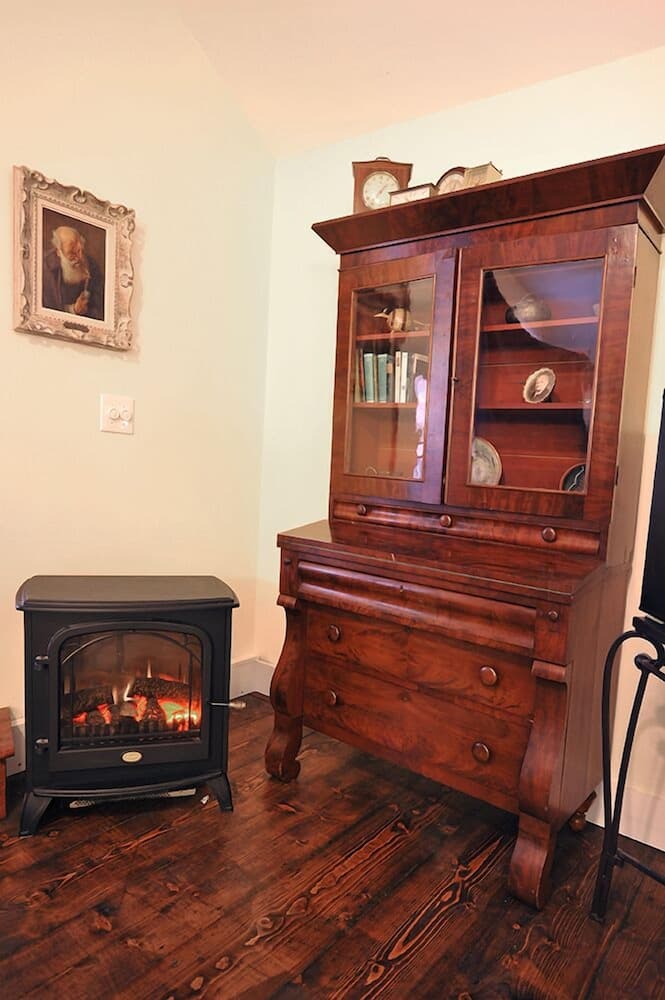 Hall House Hotel gallery photo in Dahlonega, GA — image 9