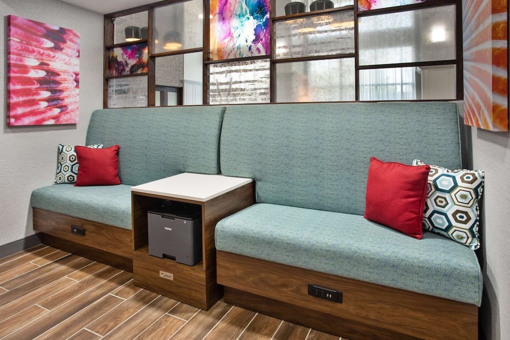 Hampton Inn & Suites Lady Lake/The Villages gallery photo in The Villages, FL — image 44