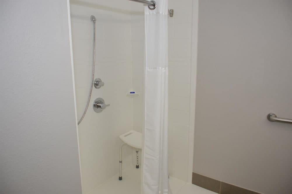 Garner Hotel Longview South by IHG gallery photo in Longview, TX — image 4