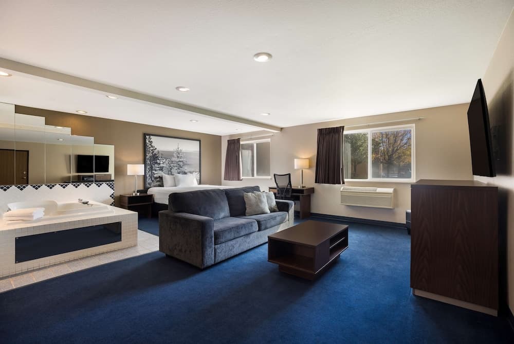 Americas Best Value Inn Sparks gallery photo in Sparks, NV — image 32