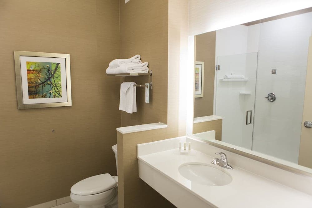 Fairfield Inn & Suites Cambridge gallery photo in Cambridge, OH — image 48
