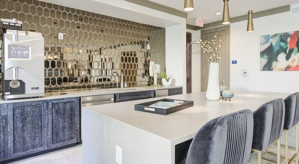 Landing Twin Creeks Apartments gallery photo in Allen, TX — image 7