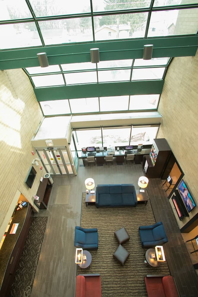 Comfort Suites Oakbrook Terrace near Oakbrook Center featured exterior or lobby in Villa Park, IL — similar hotel