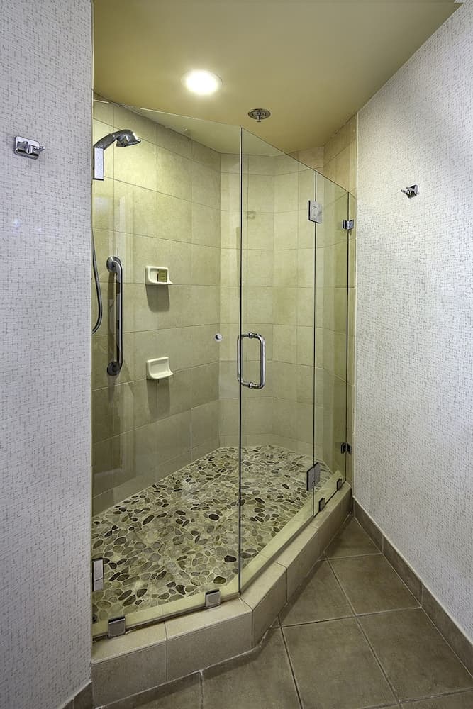DoubleTree by Hilton Hotel Modesto gallery photo in Modesto, CA — image 17