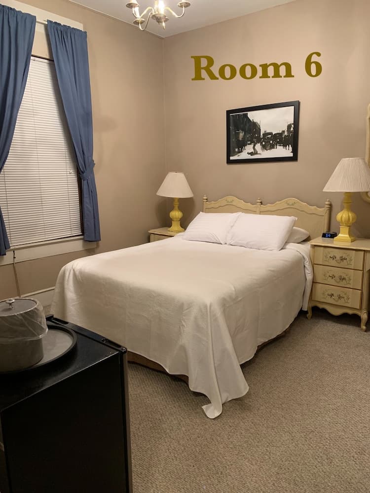 The Hotel Belvidere gallery photo in Hawley, PA — image 31