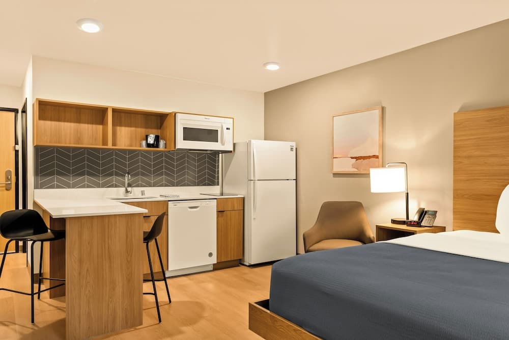 LivAway Suites- Syracuse gallery photo in Syracuse, NY — image 23