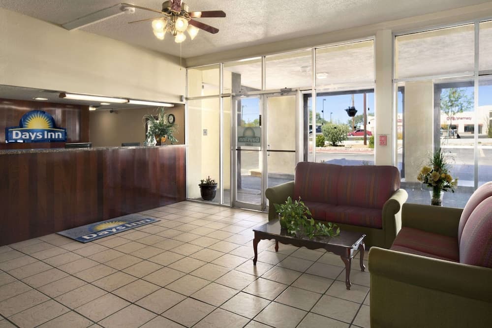 Days Inn by Wyndham Santa Fe New Mexico interior in Santa Fe, NM — gallery photo 2