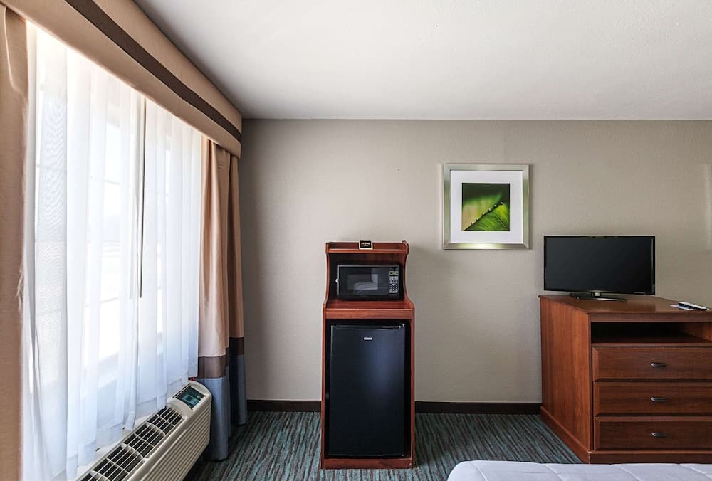 Quality Inn Mesquite - Dallas East property views in Mesquite, TX — gallery photo 3