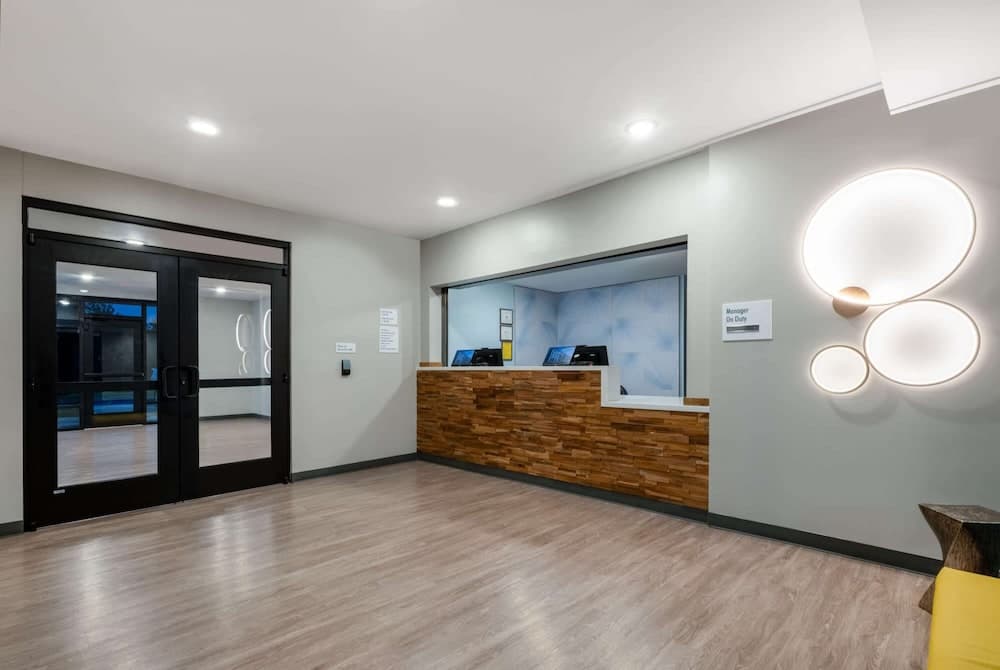 Echo Suites Extended Stay By Wyndham Nashville/ Gallatin property views in Gallatin, TN — gallery photo 3