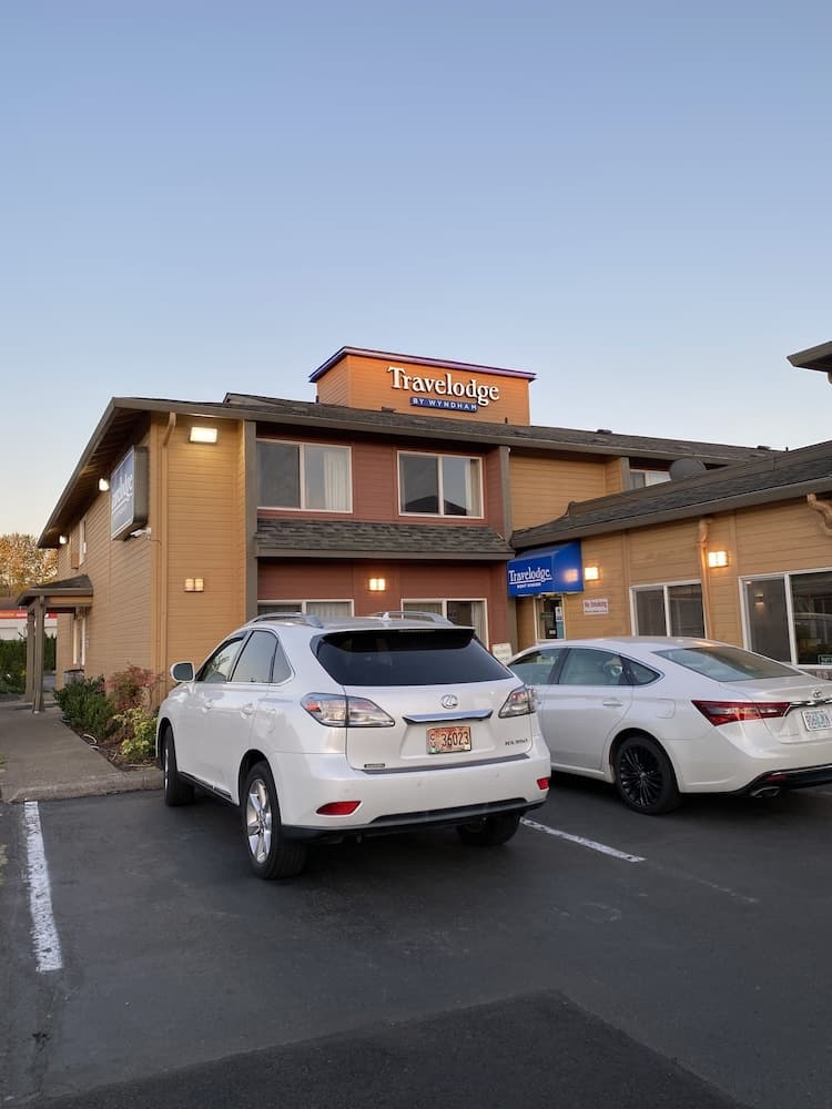 Travelodge Suites by Wyndham Newberg gallery photo in Newberg, OR — image 60
