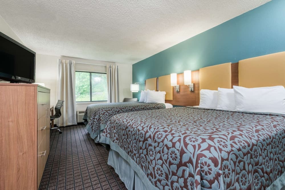 Days Inn by Wyndham Ashland gallery photo in Ashland, KY — image 6