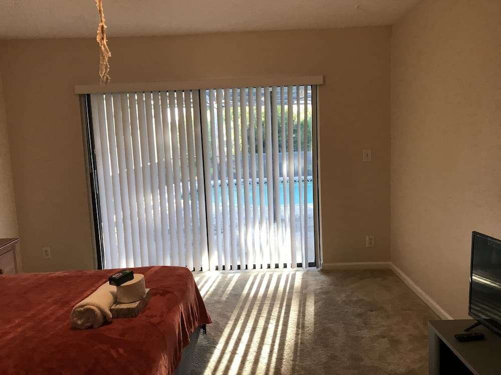 Cozy Guest House Florida Sunrise gallery photo in Sunrise, FL — image 37
