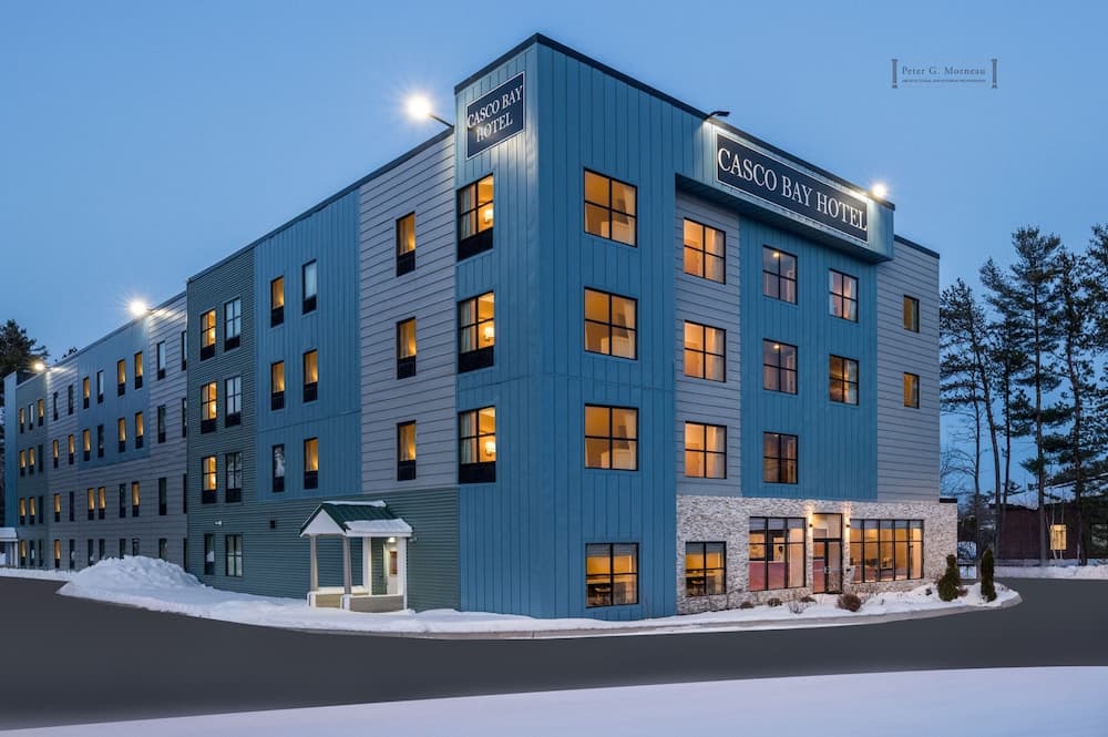 Casco Bay Hotel Portland Airport - Maine Mall, an Ascend Collection Hotel featured exterior or lobby in South Portland, ME — similar hotel