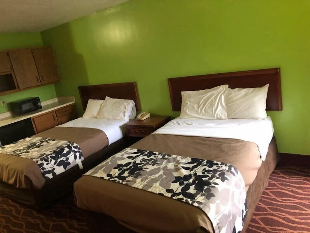 Fort Knox Inn property views in Radcliff, KY — gallery photo 3