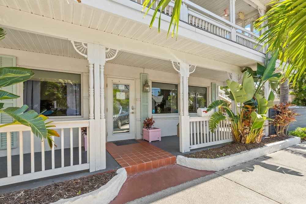 Studio w/ King Bed Heated Pool, Steps to Beach! featured exterior or lobby in Clearwater Beach — similar hotel