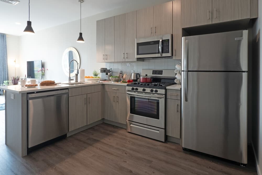 Luxury Furnished Apartments by Hyatus Downtown at Yale gallery photo in New Haven, CT — image 61