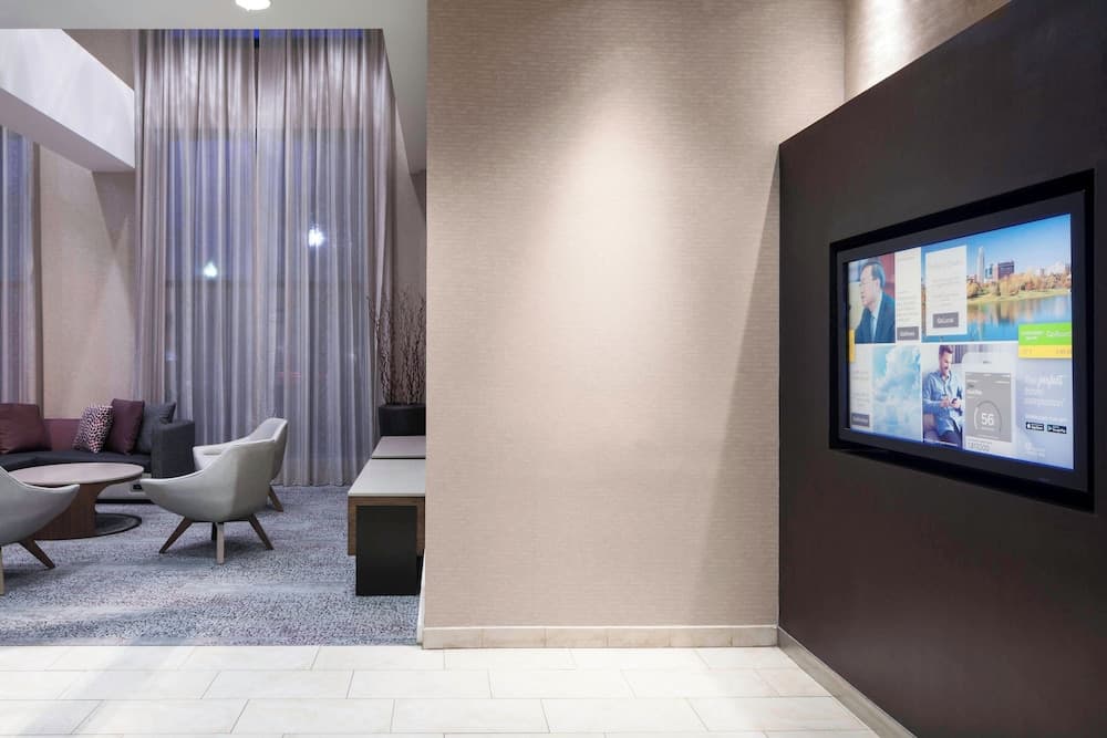 Courtyard by Marriott Omaha Downtown property views in Omaha, NE — gallery photo 3