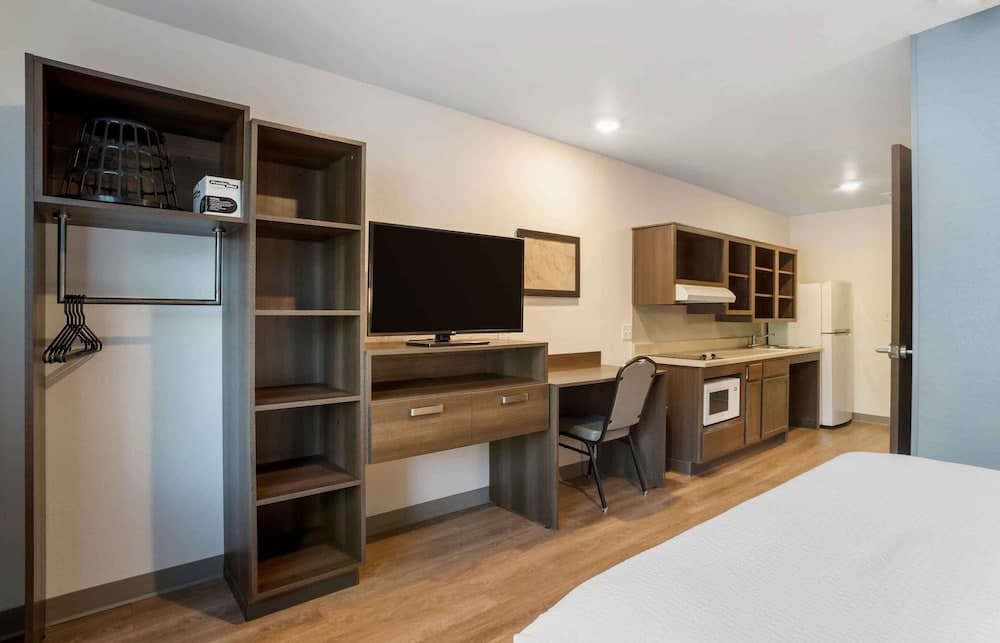 Extended Stay America Select Suites - Wildwood - The Villages gallery photo in Wildwood, FL — image 6