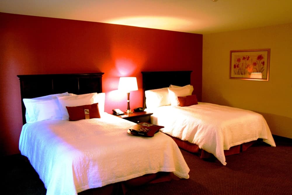 Hampton Inn Las Vegas North Speedway gallery photo in North Las Vegas, NV — image 21