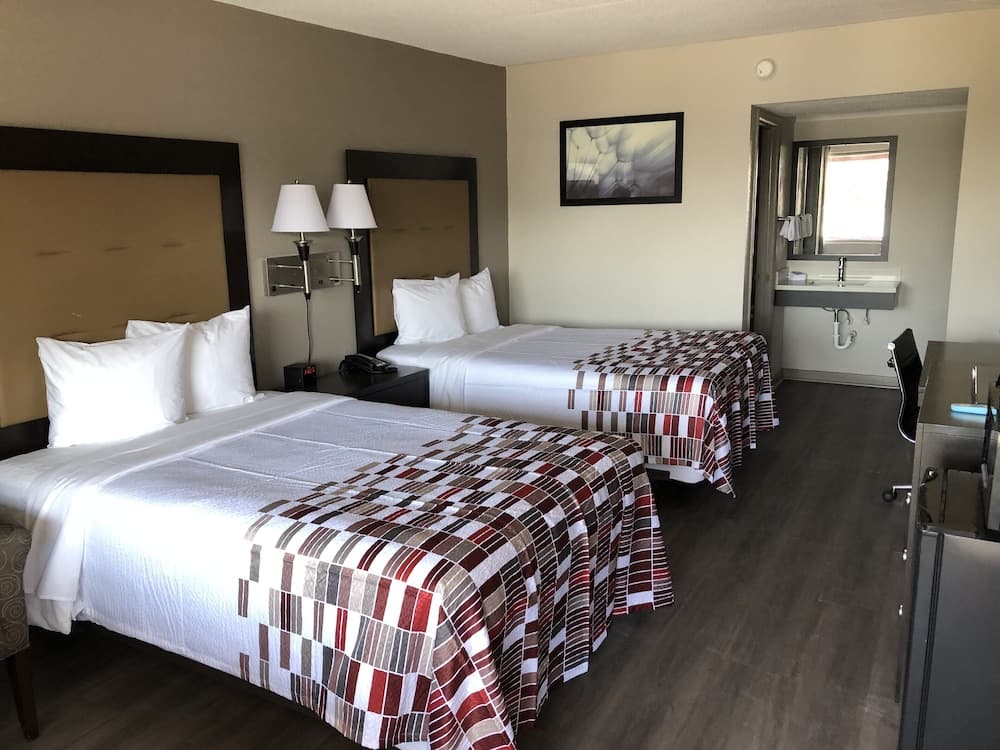 Red Roof Inn Greenville, NC property views in Greenville, NC — gallery photo 3