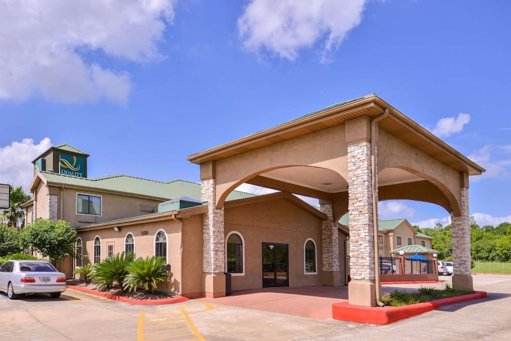 Quality Inn & Suites Beaumont gallery photo in Beaumont, TX — image 44