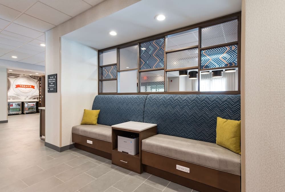 Hampton Inn Niles property views in Niles, MI — gallery photo 3