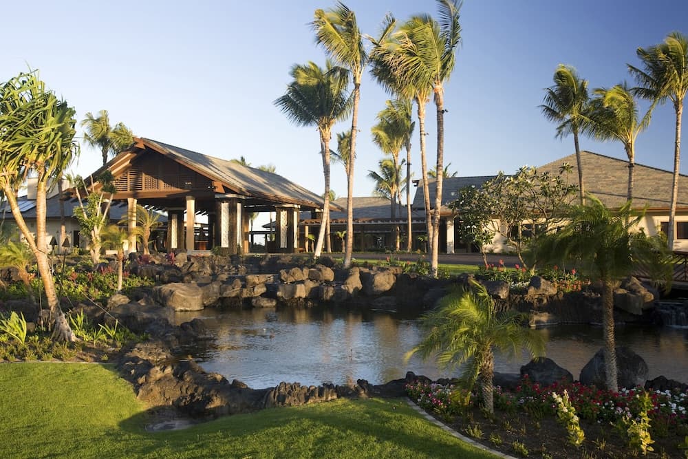 Hilton Grand Vacations Club Kings’ Land Waikoloa featured exterior or lobby in Waikoloa, HI — similar hotel