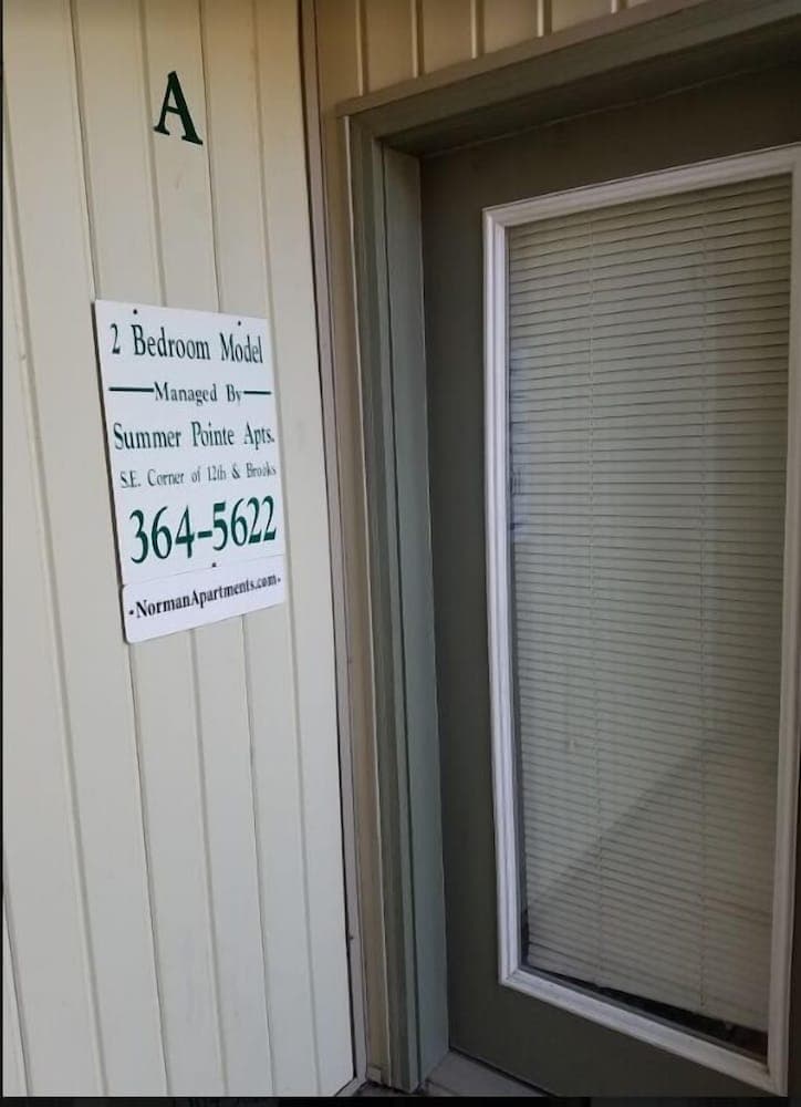 OU-2 Bedroom 1 bath next OU gallery photo in Norman, OK — image 16