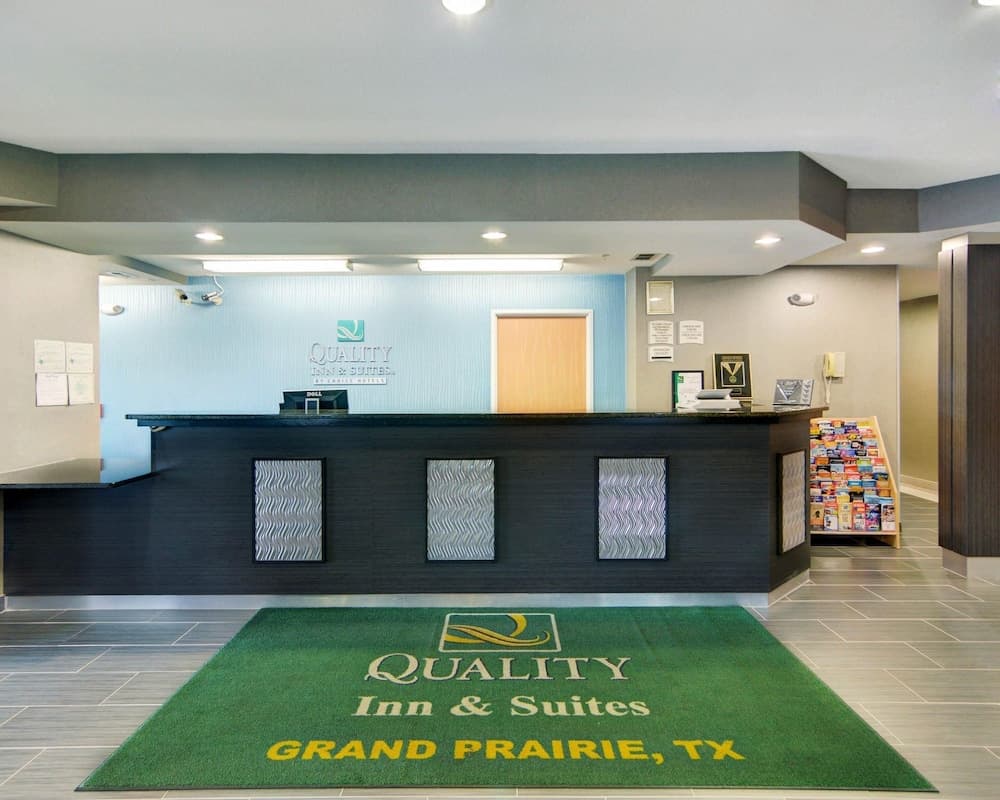 Quality Inn & Suites Grand Prairie South gallery photo in Grand Prairie, TX — image 8