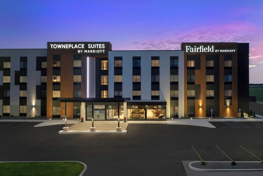 Fairfield Inn & Suites by Marriott Sikeston featured exterior or lobby in Sikeston, MO — similar hotel