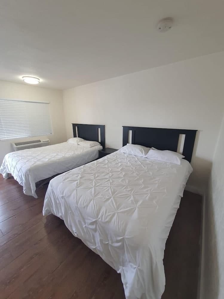 Ocotillo Apartments & Hotel gallery photo in Phoenix, AZ — image 18