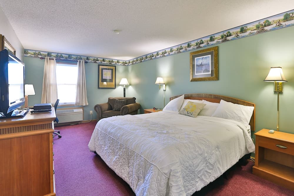 Amerivu Inn And Suites New Richmond gallery photo in New Richmond, WI — image 36