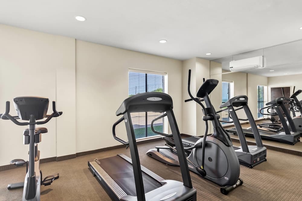 Sleep Inn & Suites Dripping Springs - Austin Area gallery photo in Dripping Springs, TX — image 41