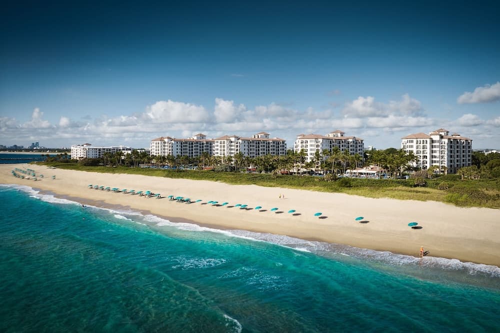 Marriott's Ocean Pointe featured exterior or lobby in Singer Island, FL — similar hotel