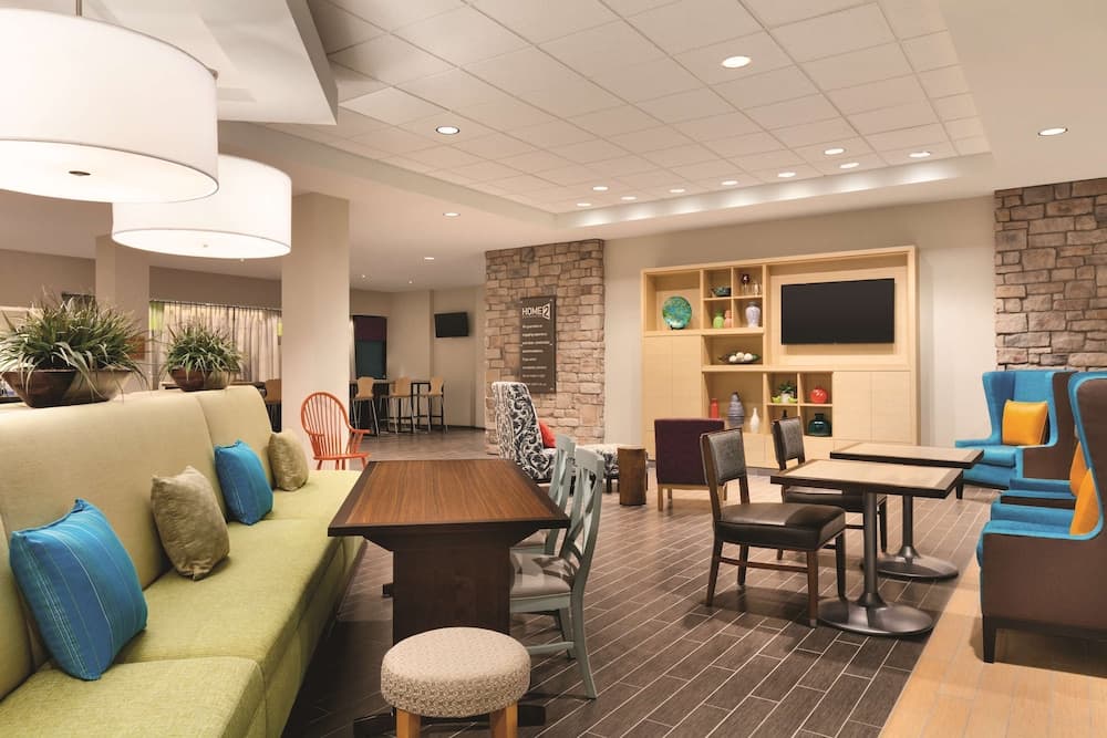 Home2 Suites by Hilton Phoenix Tempe, University Research Park interior in Tempe, AZ — gallery photo 2
