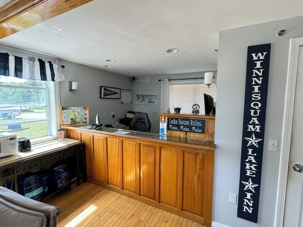 Winnisquam Lake Inn interior in Tilton, NH — gallery photo 2