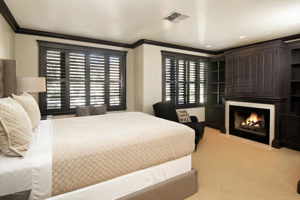 Downtown Aspen Vacation Rentals interior in Aspen, CO — gallery photo 2