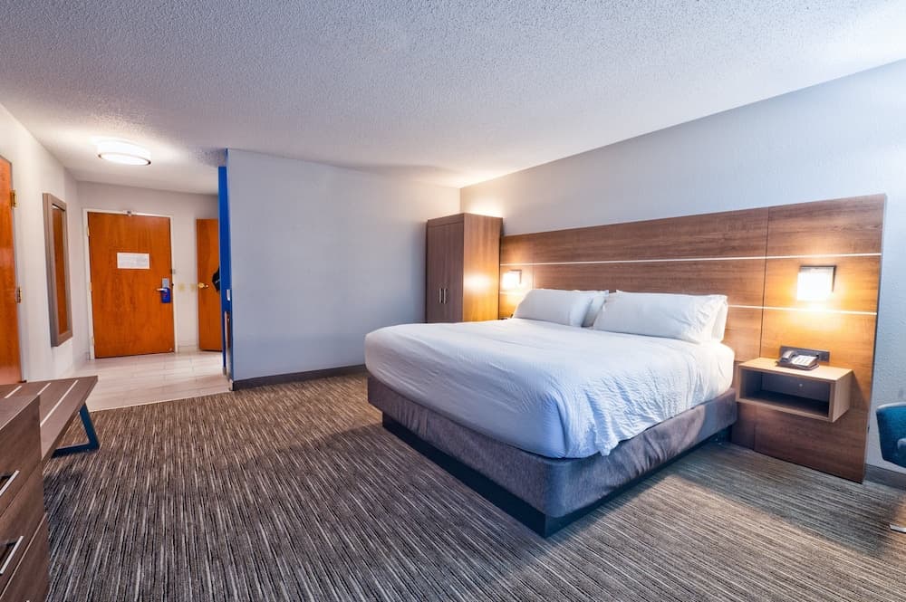 Holiday Inn Express Hotel & Suites Goshen by IHG gallery photo in Goshen, IN — image 55