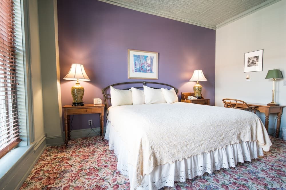 The Black Hawk Hotel gallery photo in Cedar Falls, IA — image 49