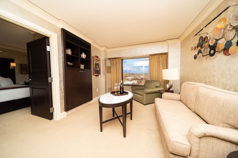 Reno Suites property views in Reno, NV — gallery photo 3