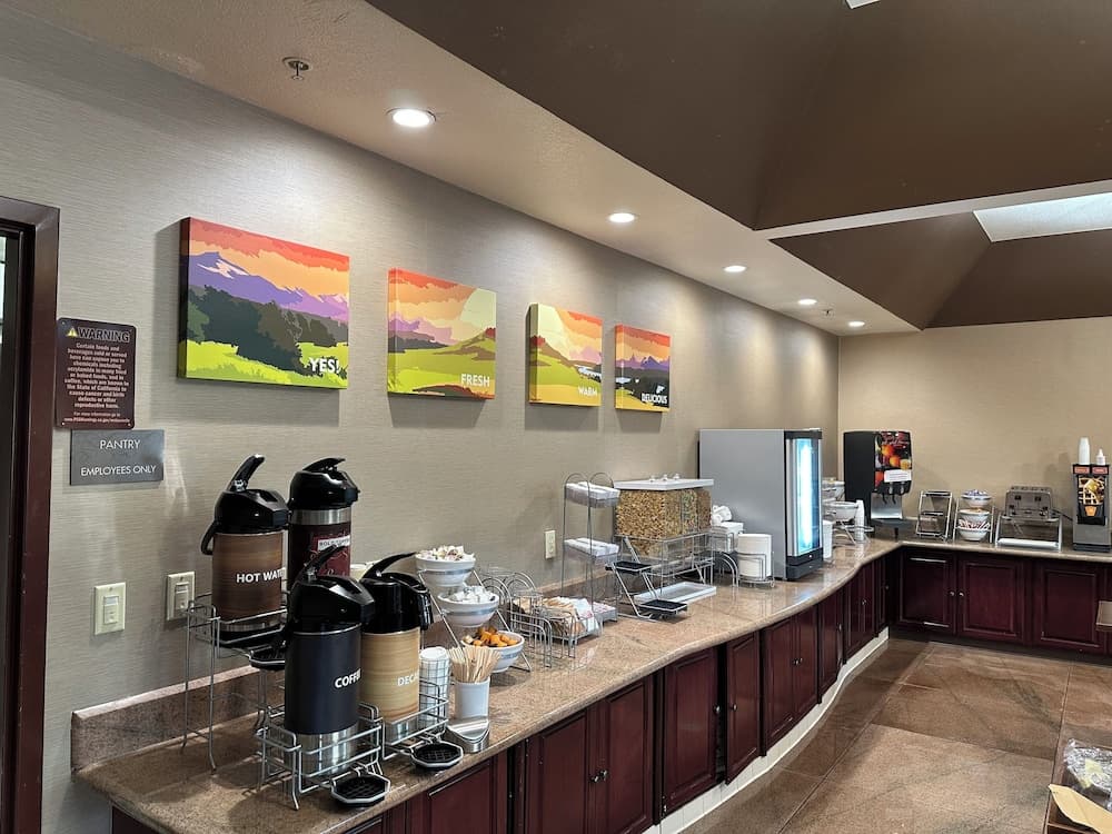 Citrus Suites Redlands Loma Linda Hotel gallery photo in Redlands, CA — image 16