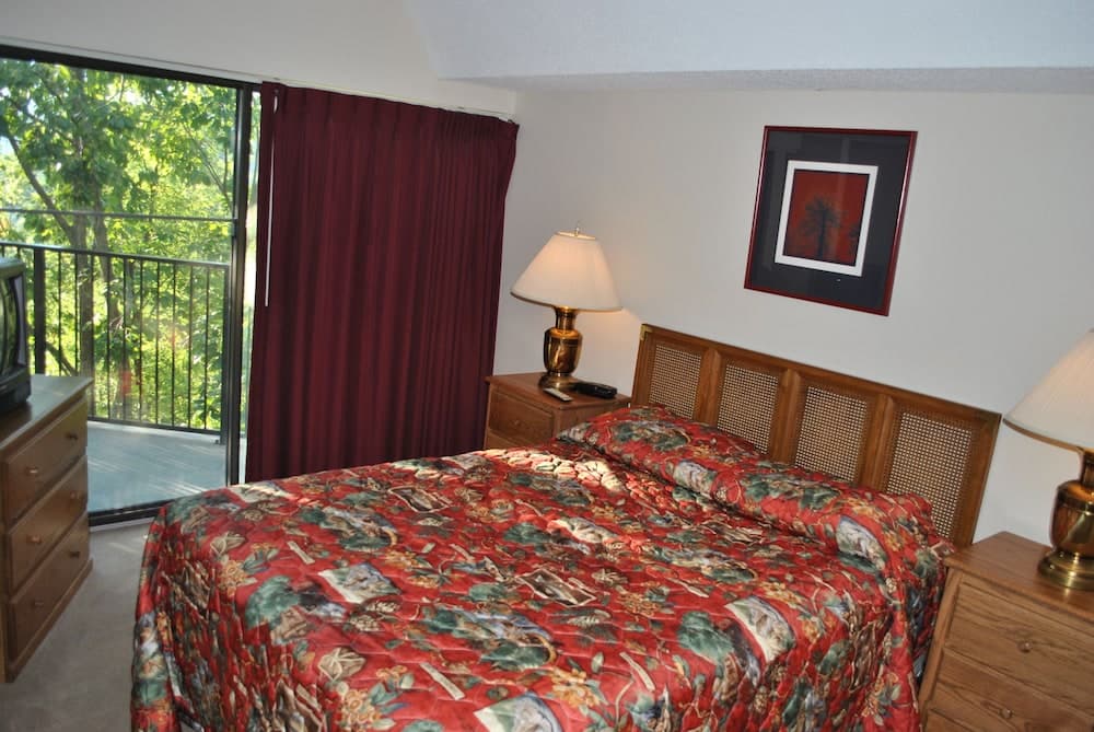 Laurel Point Resort property views in Gatlinburg, TN — gallery photo 3