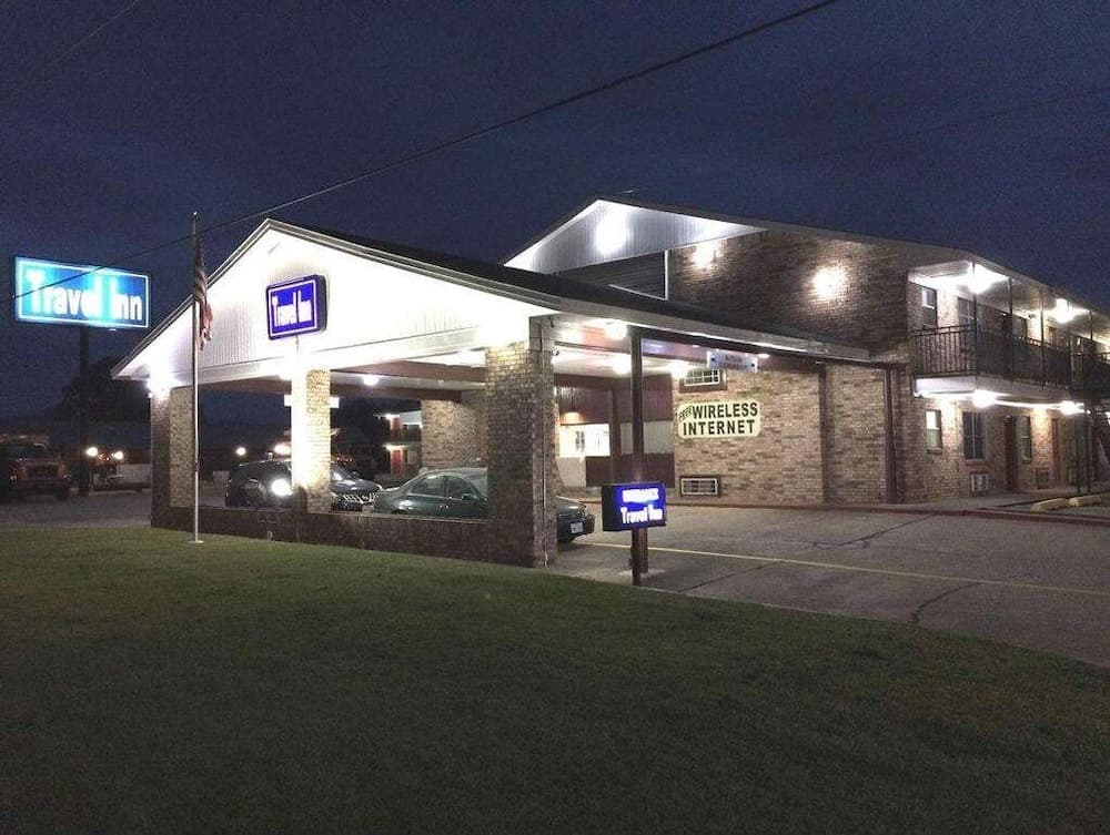 Travel Inn & Suites featured exterior or lobby in Atlanta, TX — similar hotel