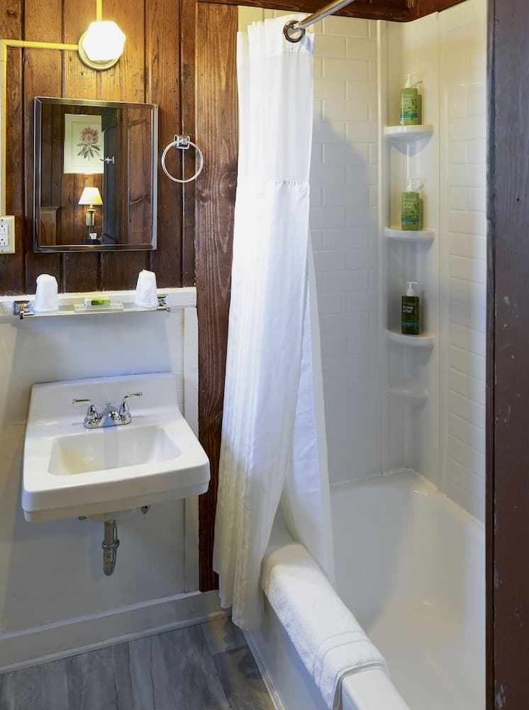 Big Meadows Lodge gallery photo in Luray, VA — image 16